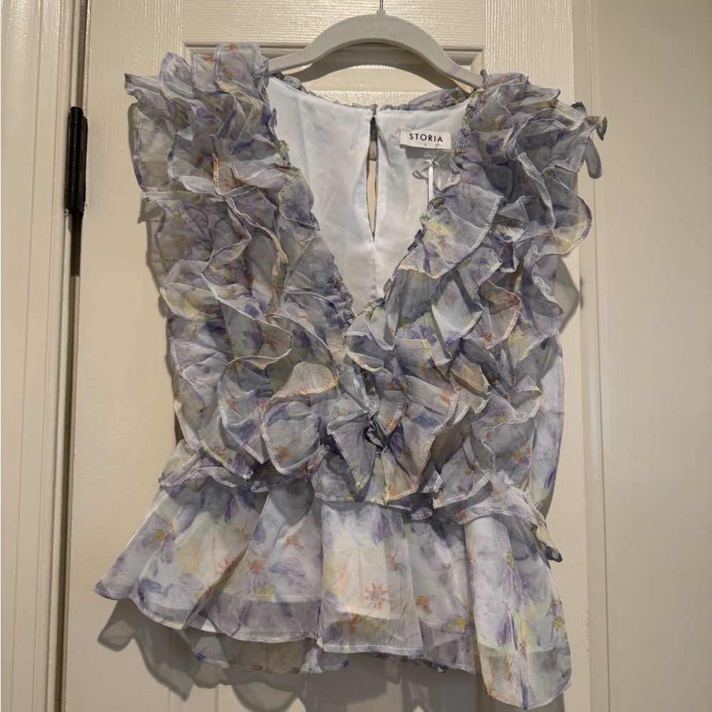 Storia Lavender Floral Ruffle V-Neck Peplum Top NWT